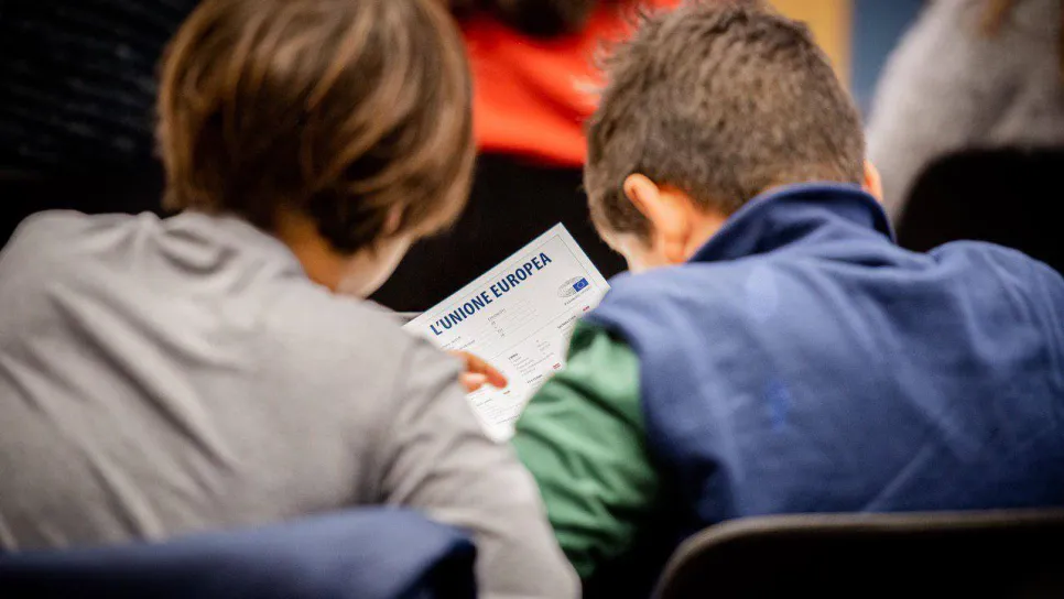bambini al Parlamento Europeo